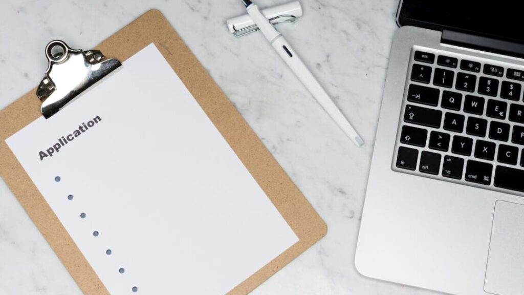 Download volunteer application template in PDF for free