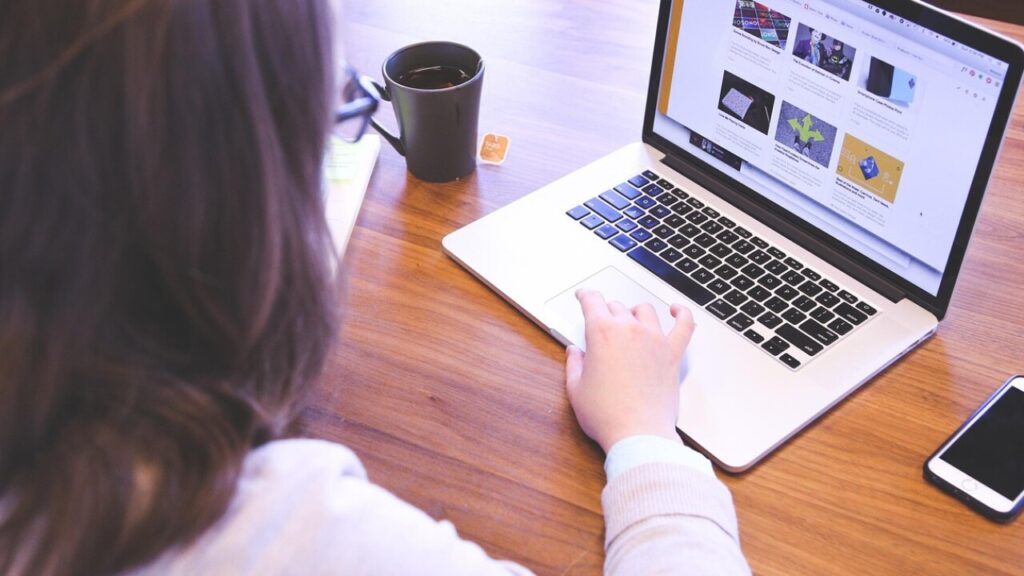 Download scholarship tracker template in PDF for free