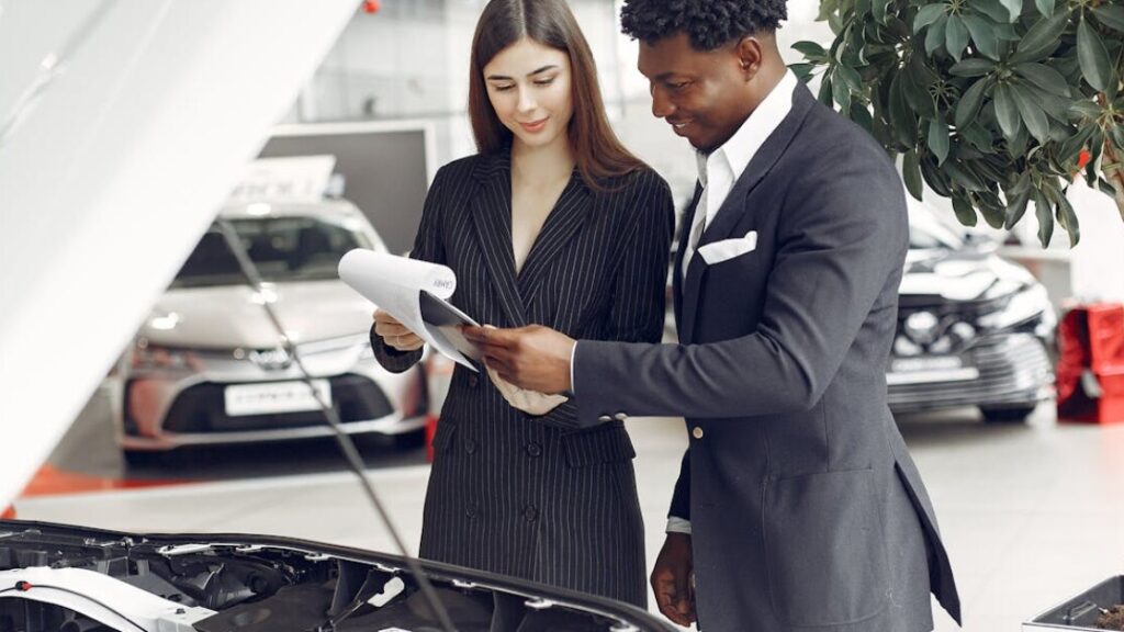Download car dealership dialogue analysis template in PDF for free